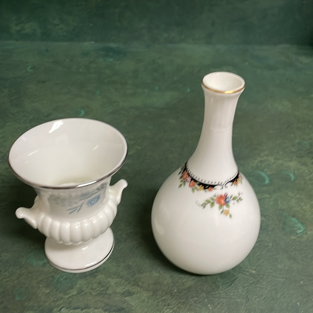 Wedgwood Bud Vase, Wedgwood Mini Vase